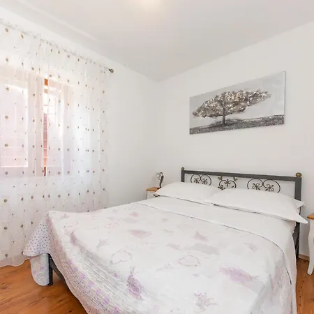 Prestige * Trogir